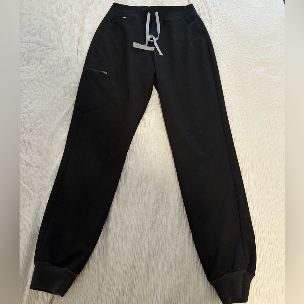 Small Tall high waisted Zamora jogger scrub pants